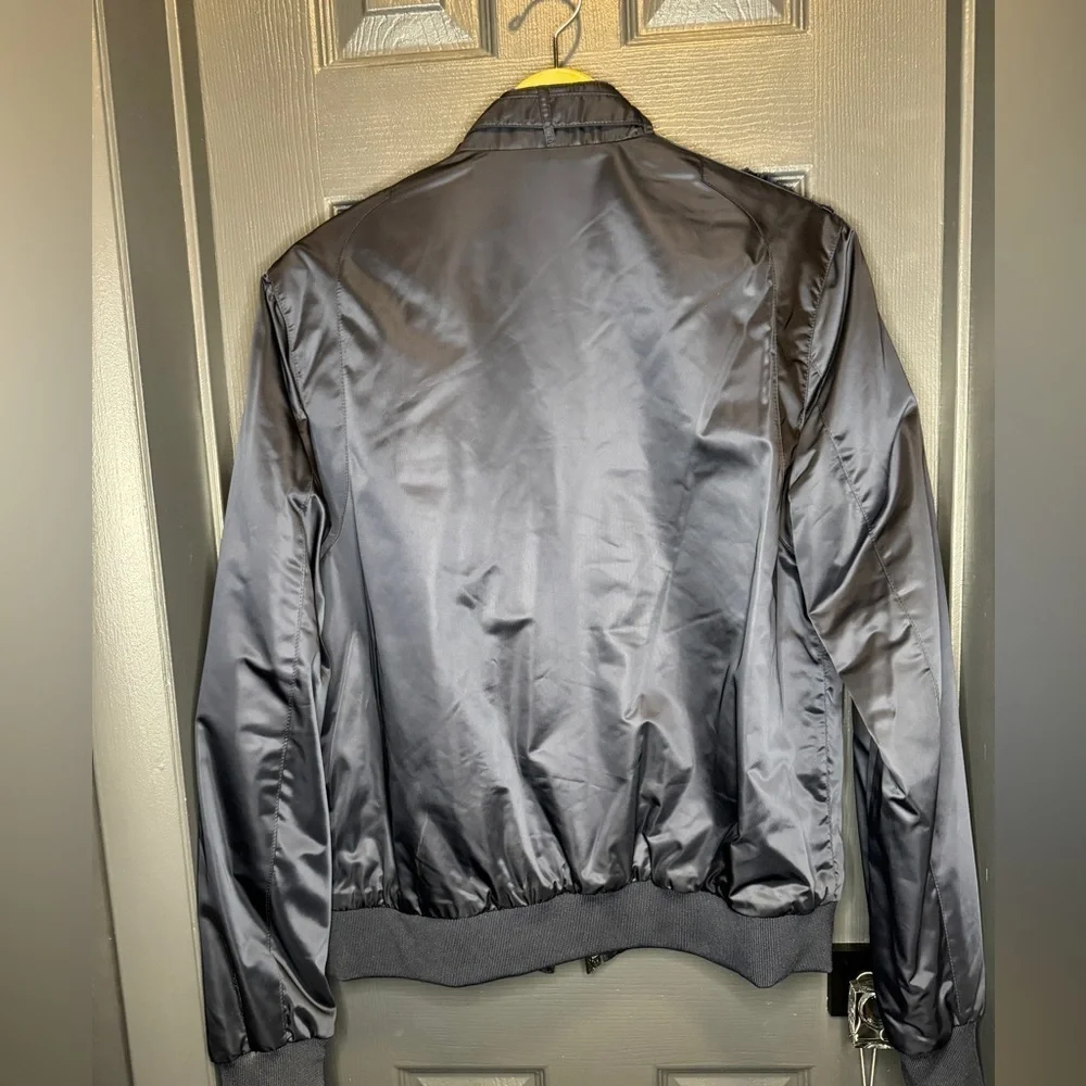 Members only jacket size medium in navy new with tags​​​​